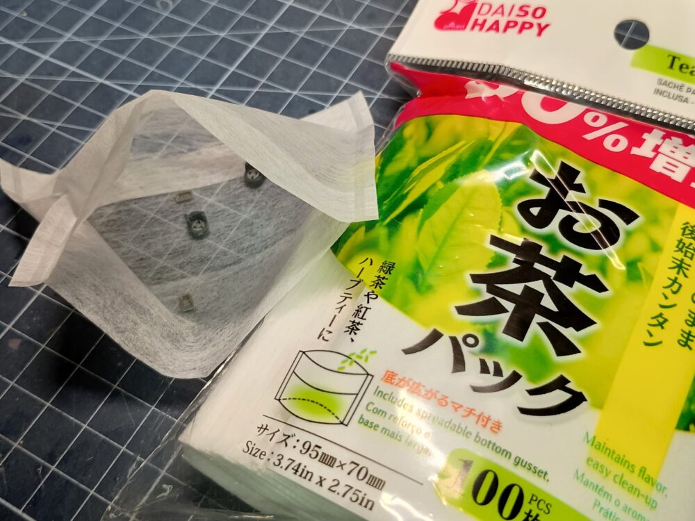 極小パーツを入れる100均のお茶パック